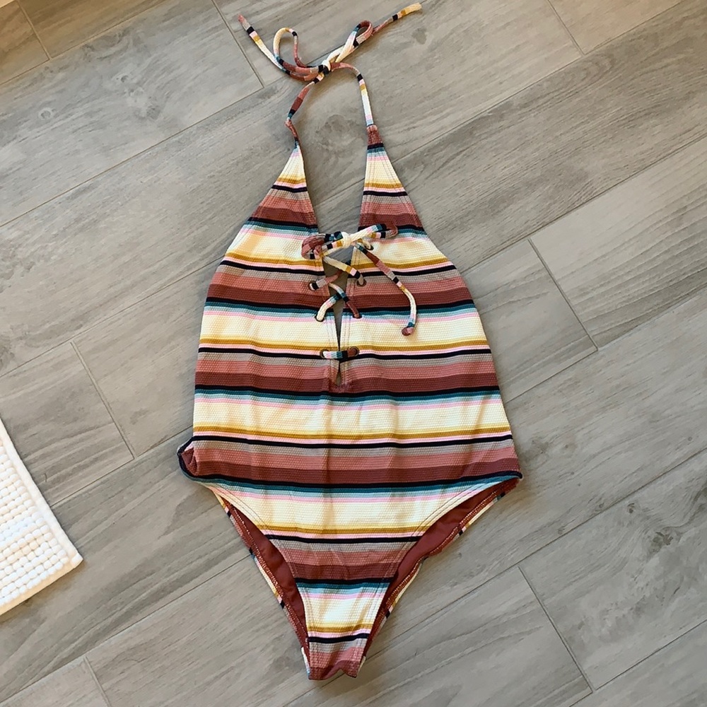 One piece bathing suit